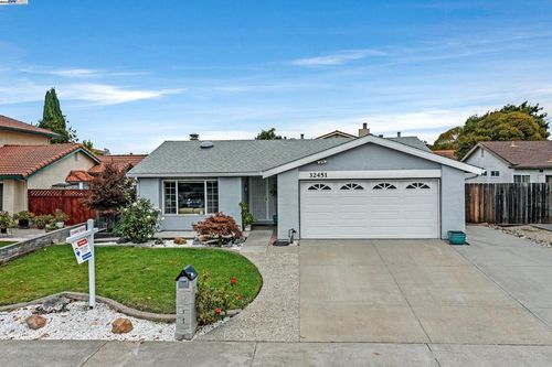 32451 Regents Blvd, Union City, CA, 94587-4849 | Card Image