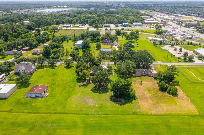 2751 Piper Rd, House other with 3 bedrooms, 2 bathrooms and 2 parking in Pearland TX | Image 12