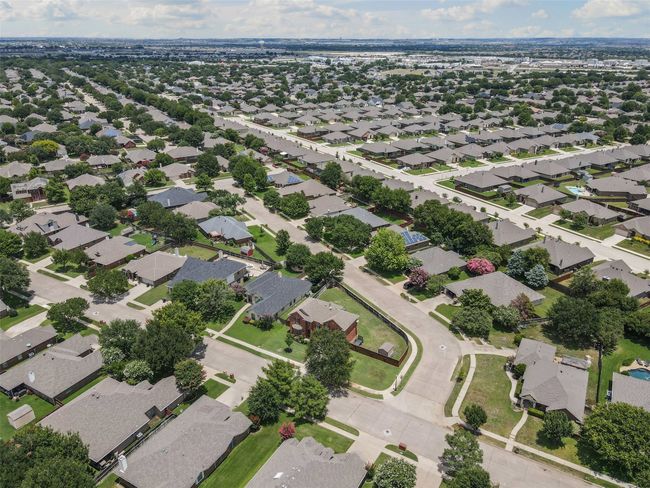332 Carriage Ln, House other with 4 bedrooms, 3 bathrooms and null parking in Saginaw TX | Image 15