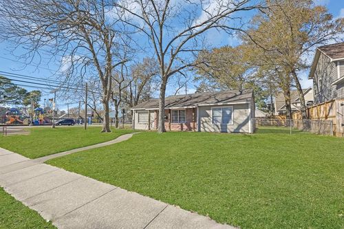 1738 Monteleon, Houston, TX, 77075 | Card Image