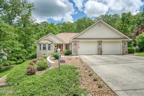 114 Bent Oak Ter, Crossville, TN, 38558-2837 | Card Image