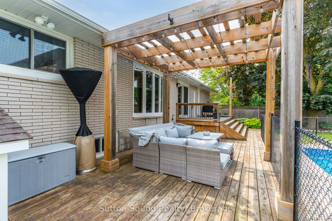 232 4th Ave, House other with 4 bedrooms, 3 bathrooms and 4 parking in Hanover ON | Image 36
