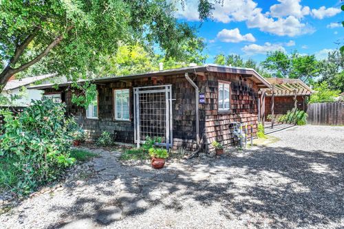 838 Eureka Ave, Davis, CA, 95616-3613 | Card Image