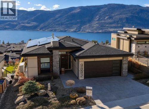 9882 Beacon Hill Dr, Lake Country, BC, V4V0A9 | Card Image