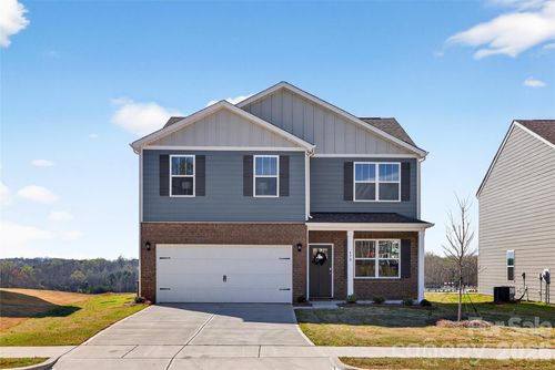 470 Janie Circle, Newton, NC, 28658 | Card Image