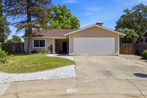 8238 Ferncreek Court, Citrus Heights, CA, 95621 | Card Image