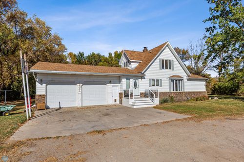 1460 165th Ave Se, Grandin, ND, 58038-9715 | Card Image