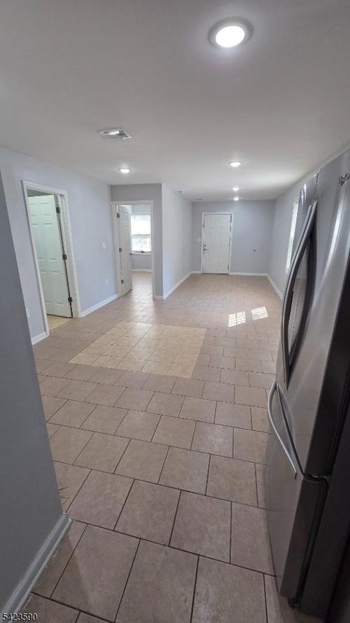 138 Lafayette St, Paterson, NJ, 07501-1110 | Card Image