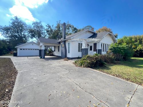 201 W. Russell Avenue, Welsh, LA, 70591 | Card Image