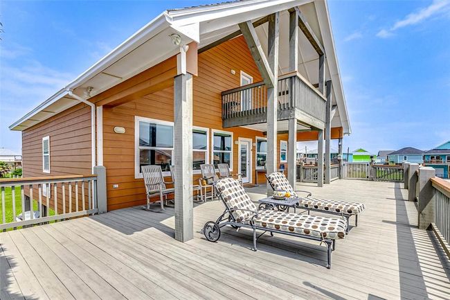 950 Seadrift Dr, House other with 5 bedrooms, 4 bathrooms and null parking in Crystal Beach TX | Image 22
