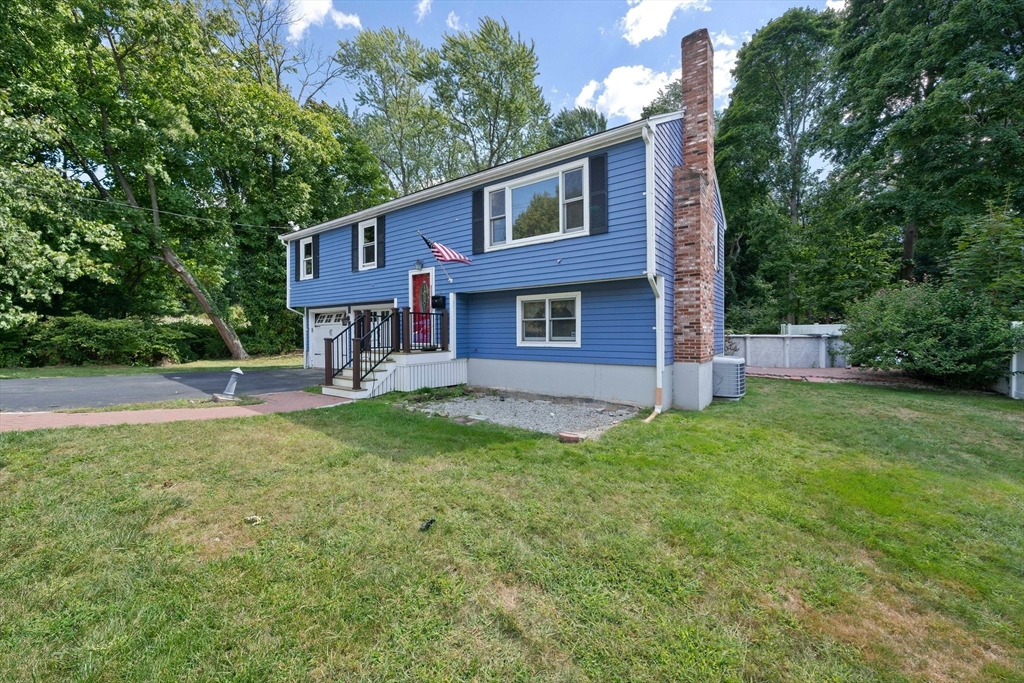 Commercial St, Weymouth, MA 02188