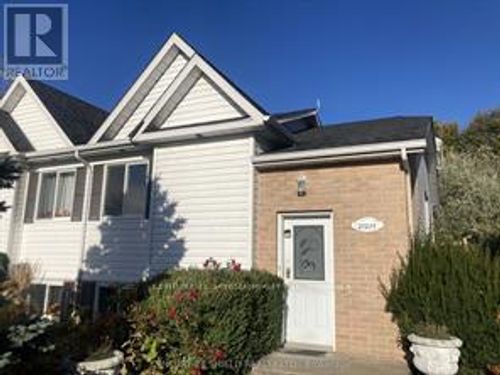 21255 Mcnaughton Crt, Bainsville, ON, K0C1E0 | Card Image