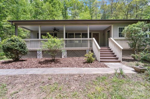 24 Deerfield Ln, Sylva, NC, 28779-5592 | Card Image