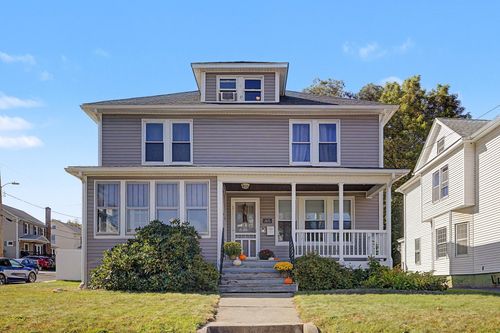 419 Hillside Ave, Holyoke, MA, 01040-2104 | Card Image