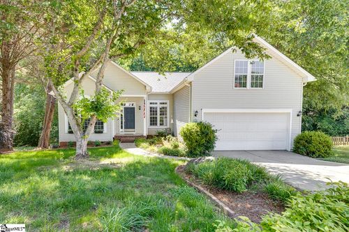 105 Poplar Springs Dr, Mauldin, SC, 29662-3194 | Card Image