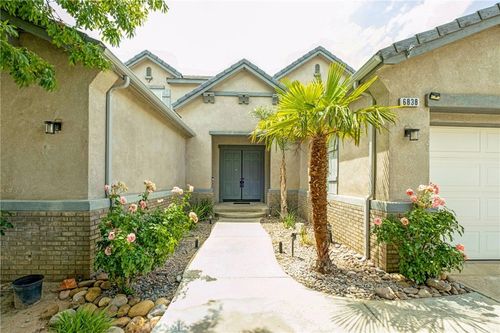 6838 Miramar Ln, Palmdale, CA, 93551 | Card Image