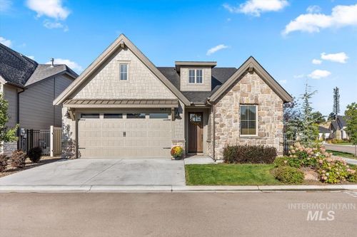 147 N Grove Oak Ln, Eagle, ID, 83616-7748 | Card Image