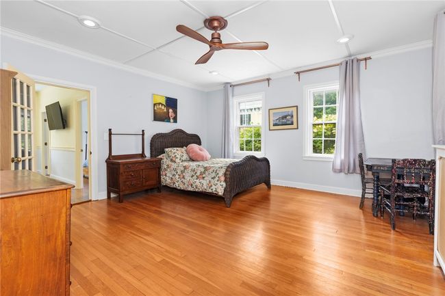 Bedroom 1 (Living Room) | Image 19