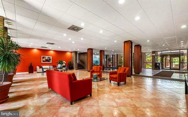 APT-401 - 7 Slade Ave, Condo with 3 bedrooms, 2 bathrooms and null parking in Baltimore MD | Image 38