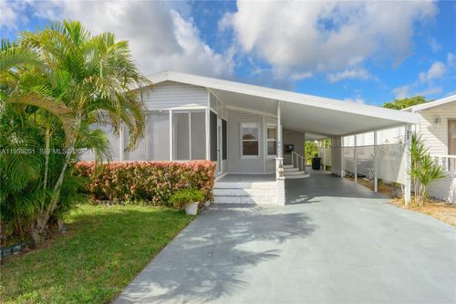 5611 Sw 32nd Ter, Fort Lauderdale, FL, 33312-6318 | Card Image