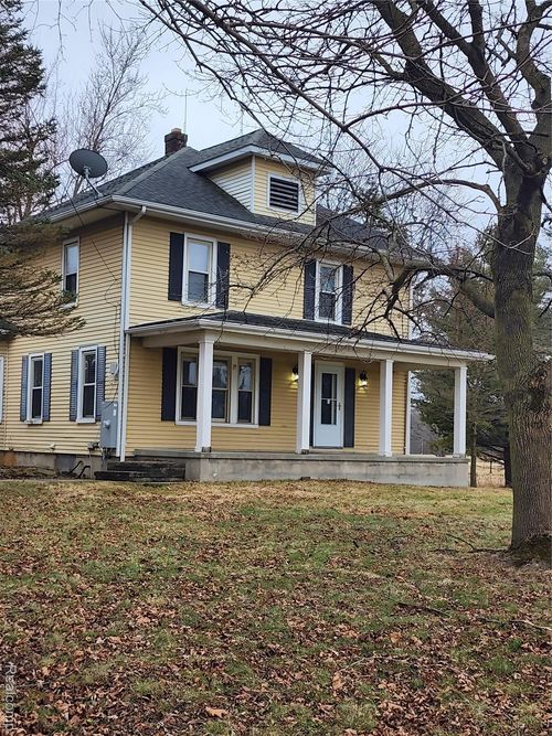 8164 Perry Rd, Grand Blanc, MI, 48439-9724 | Card Image