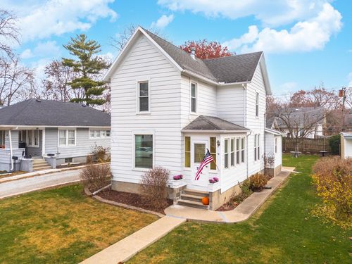 1014 N Mill St, Pontiac, IL, 61764-1332 | Card Image