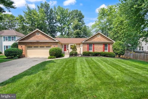 13647 S Springs Dr, CLIFTON, VA, 20124-2446 | Card Image