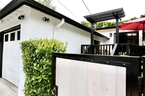 635 Saint Anns Dr, Laguna Beach, CA, 92651-2753 | Card Image