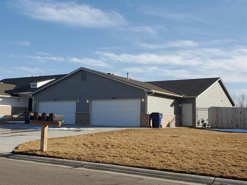 634 N Grandstone St, Kechi, KS, 67067-8917 | Card Image