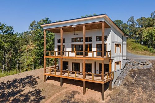 866 Mountain Laurel Dr, Mineral Bluff, GA, 30559-3238 | Card Image