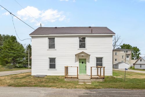 79 Henry St, Jasper, ON, K0G1G0 | Card Image