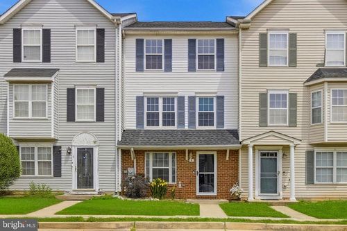 4 Blue Spire Cir, Middle River, MD, 21220-1742 | Card Image