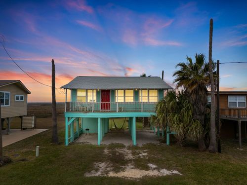 575 Beachfront Dr, Matagorda, TX, 77457 | Card Image