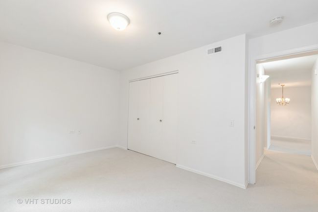 APT-108 - 800 Ridge Rd, Condo with 2 bedrooms, 1 bathrooms and null parking in Wilmette IL | Image 13