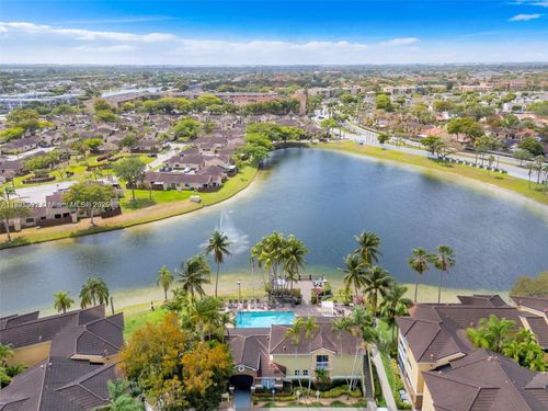 17026 Nw 66th Ct, Hialeah, FL, 33015-4639 | Card Image