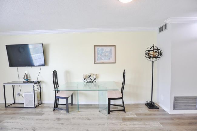 APT-110-8 - 2929 Se Ocean Blvd, Condo with 1 bedrooms, 1 bathrooms and null parking in Stuart FL | Image 4