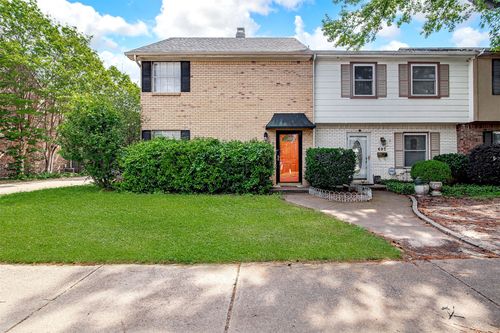 601 St Charles Dr, Arlington, TX, 76013 | Card Image