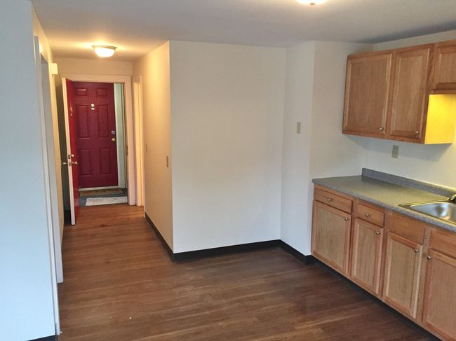 UNIT-1 - 8 Railroad Ave, Condo with 1 bedrooms, 1 bathrooms and null parking in Derry NH | Image 11