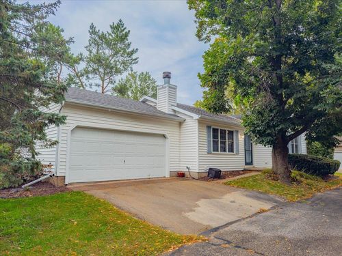 7121 E Valley Ridge Dr, Madison, WI, 53719-2353 | Card Image