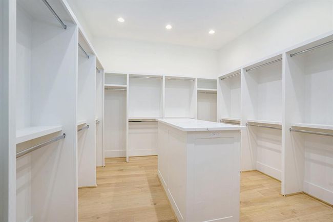 938 Gardenia Dr, House other with 4 bedrooms, 5 bathrooms and 2 parking in Houston TX | Image 23