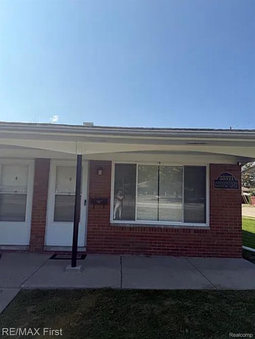 5-23371 UNIT #5 Unity Dr, Warren, MI, 48088 | Card Image