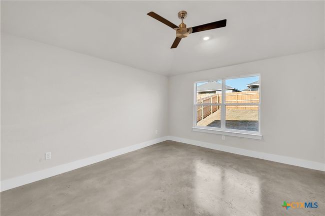 1127 Lexington Dr, House other with 4 bedrooms, 2 bathrooms and null parking in Copperas Cove TX | Image 8
