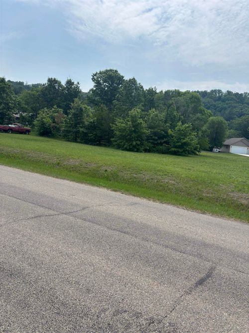 115 Windsong Ct, Boscobel, WI, 53805-9283 | Card Image