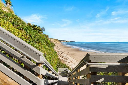 1239 Orchid Dr, SANTA BARBARA, CA, 93111-2924 | Card Image