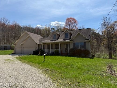 6020 Factor Rd Sw, Sherrodsville, OH, 44675-9707 | Card Image