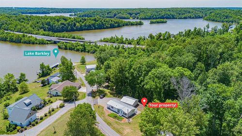 934 Cantrell Rd, Eddyville, KY, 42038-8913 | Card Image