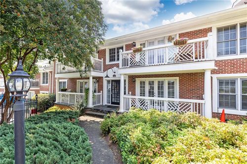 d11-885 Briarcliff Rd Ne, Atlanta, GA, 30306-4631 | Card Image
