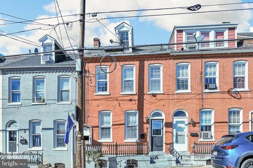 551 W Vine St, LANCASTER, PA, 17603-5243 | Card Image