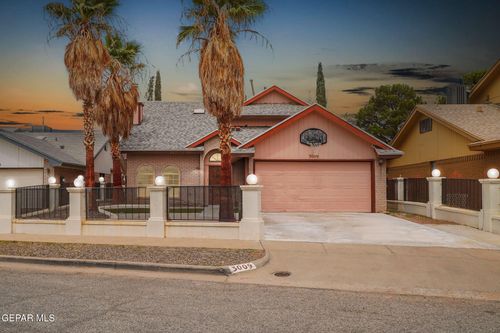 3009 Lake Champlain St, El Paso, TX, 79936-3331 | Card Image