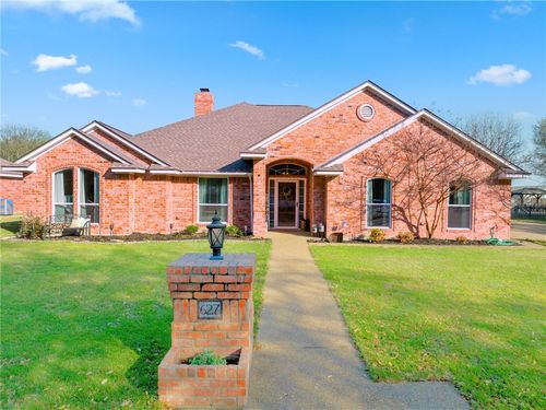 627 Wheatland Drive, McGregor, TX, 76657 | Card Image